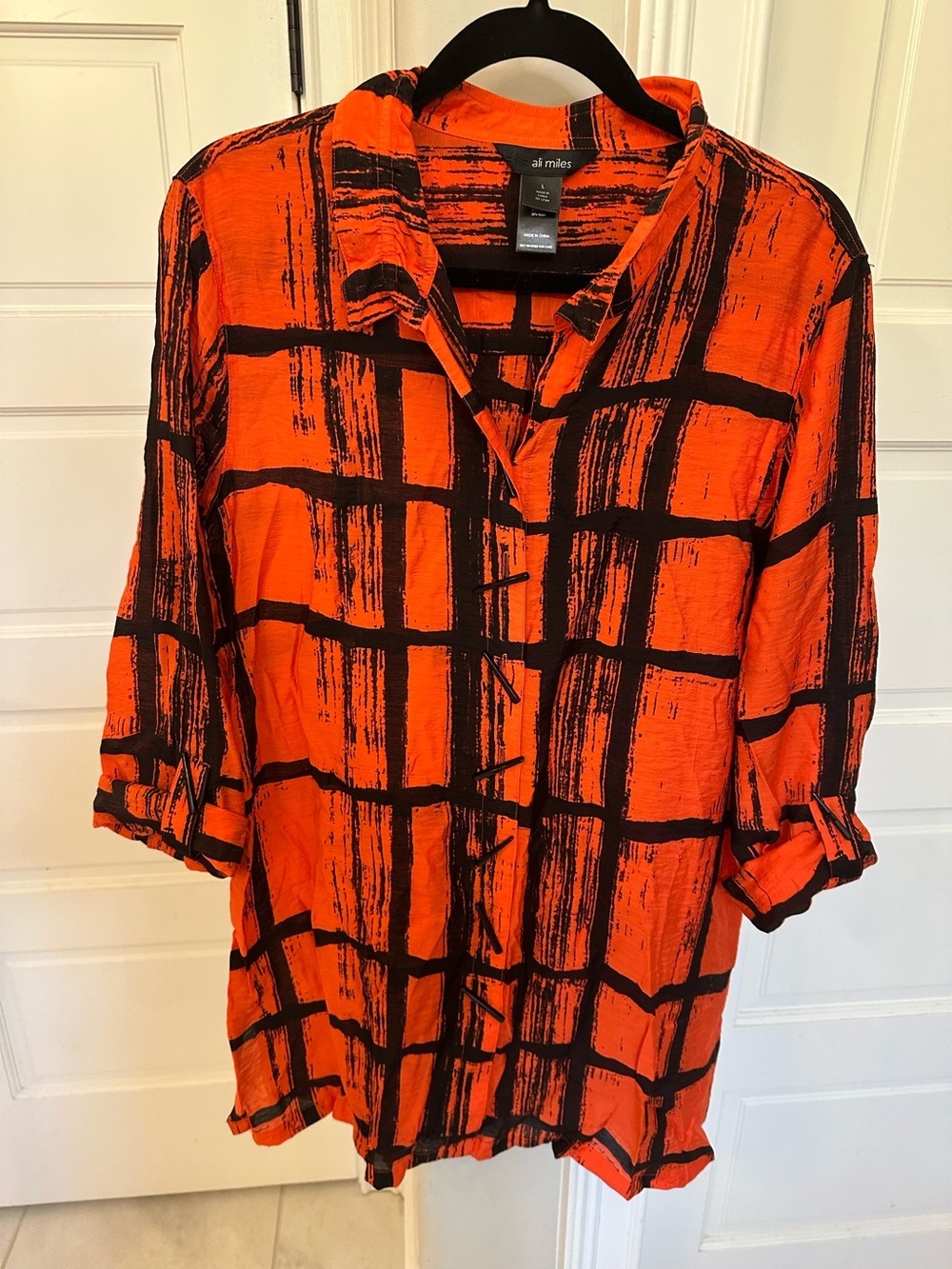 Ali Miles Button Front Tunic Womens L Orange Red Abstract Geometric Art to Wear